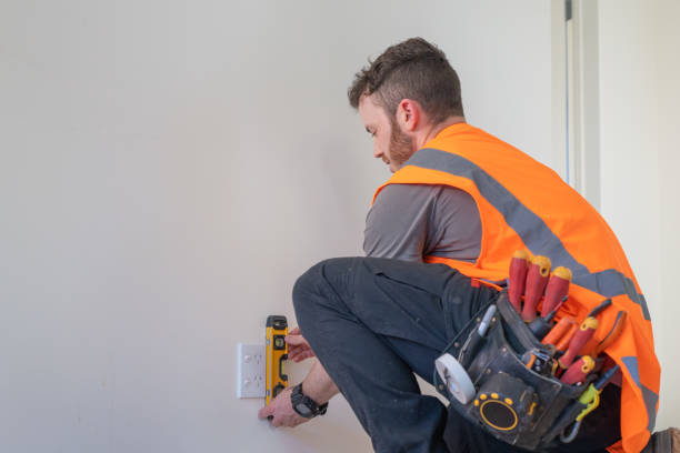 Best Electrician Near Me  in Riverside, MO